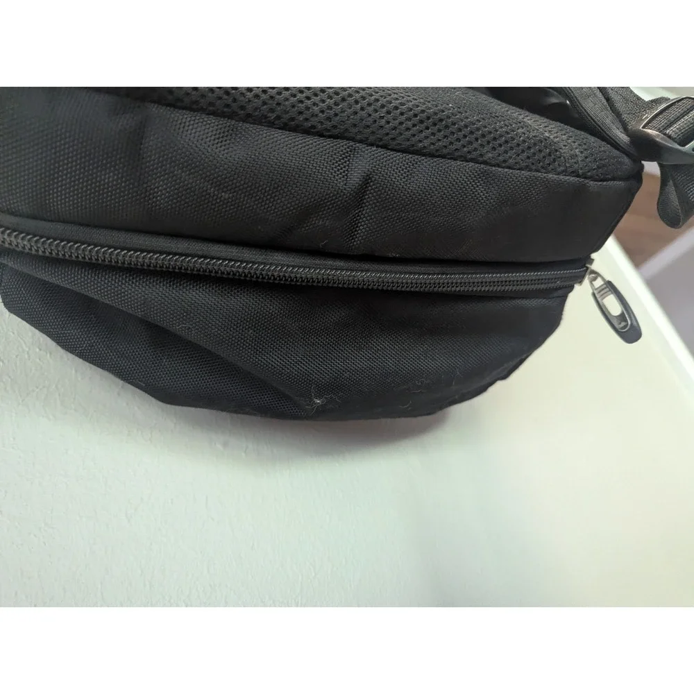 High Sierra Backpack Padded Black Book Travel Work School Camping Bag